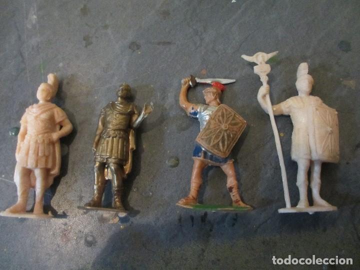 Figuras de goma y PVC: romano  jecsan - Foto 1