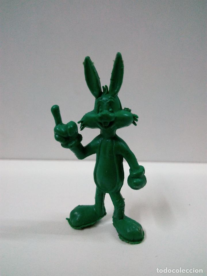Figuras de goma y PVC: FIGURITA DUNKIN - Foto 1