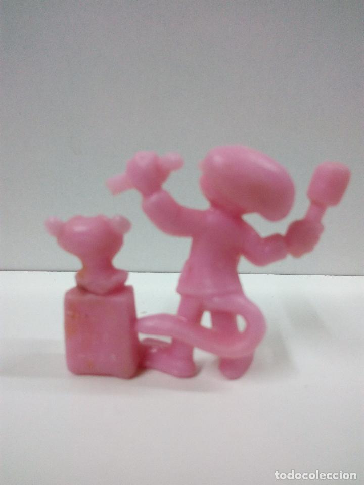 Figuras de goma y PVC: FIGURITA DUNKIN - Foto 2