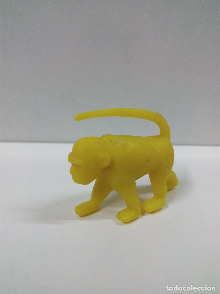 Figuras de goma y PVC: FIGURITA MONO . DUNKIN - Foto 2