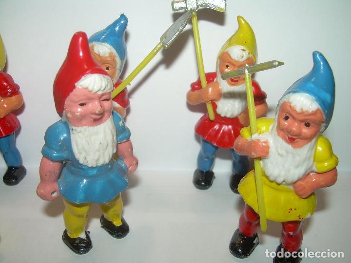 Figuras de goma y PVC: ANTIGUAS FIGURAS DE PLASTICO DURO. - Foto 3