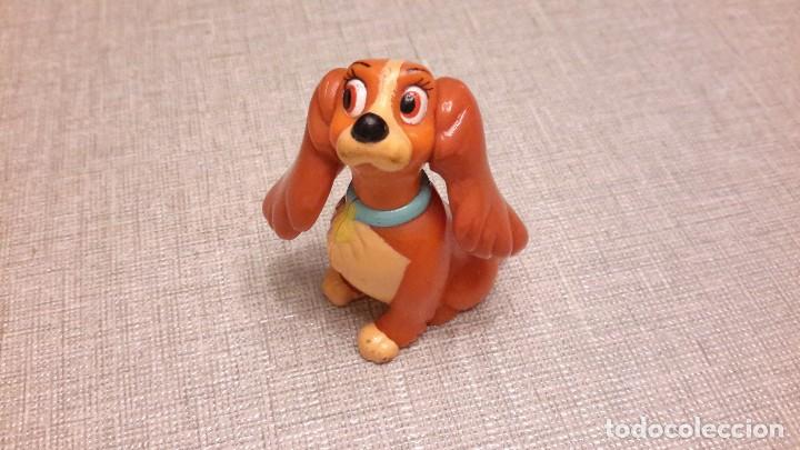 Figuras de goma y PVC: FIGURA DAMA Y VAGABUNDO - Foto 1