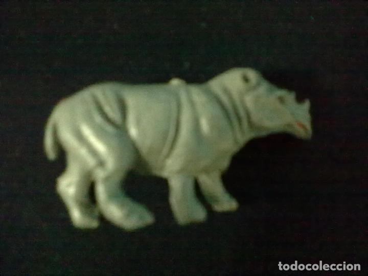 Figuras de goma y PVC: RINOCERONTE PLASTICO - Foto 1
