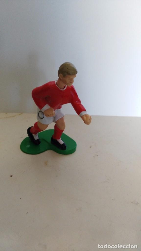 Figuras de Goma y PVC: futbolista con mecanismo