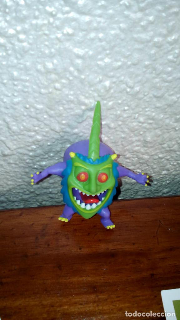 Figuras de goma y PVC: Mu&ntilde;eco PVC INVIZIMALS - Foto 1