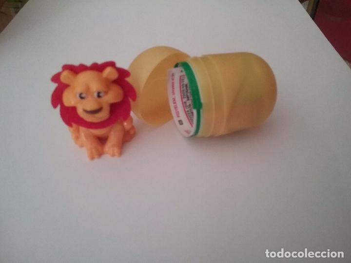 Figuras de goma Kinder: Leon coleccion natoons. Magic Kinder - Foto 2