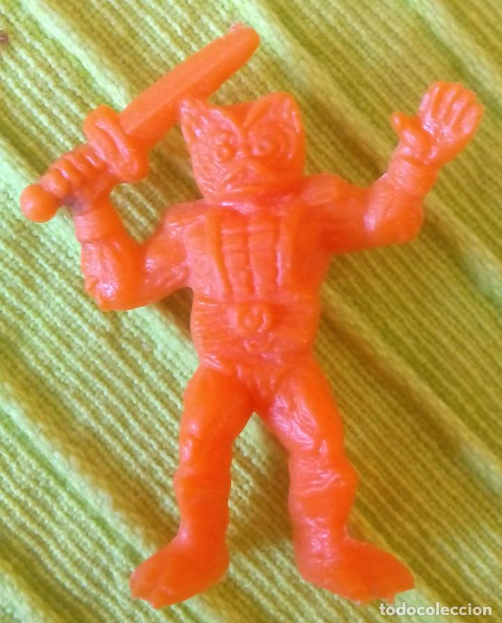 Figuras de goma y PVC: Masters del universo tipo dunkin - Foto 1