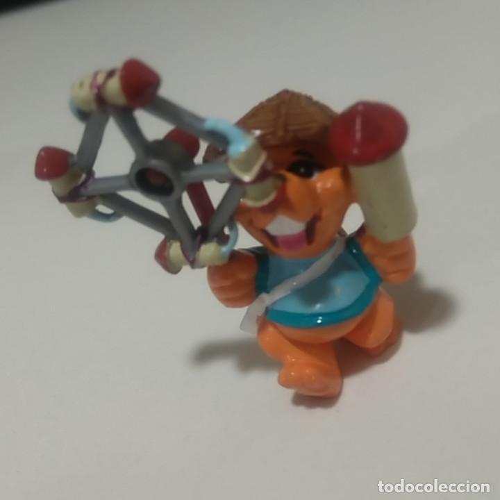 Figuras de Goma Kinder: kinder castor castores chinos japoneses figuras mu&ntilde;ecos huevo chocolate gato