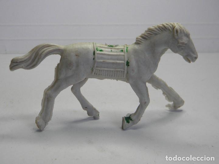 Figuras de goma y PVC: CABALLO DE LAFREDO - Foto 2