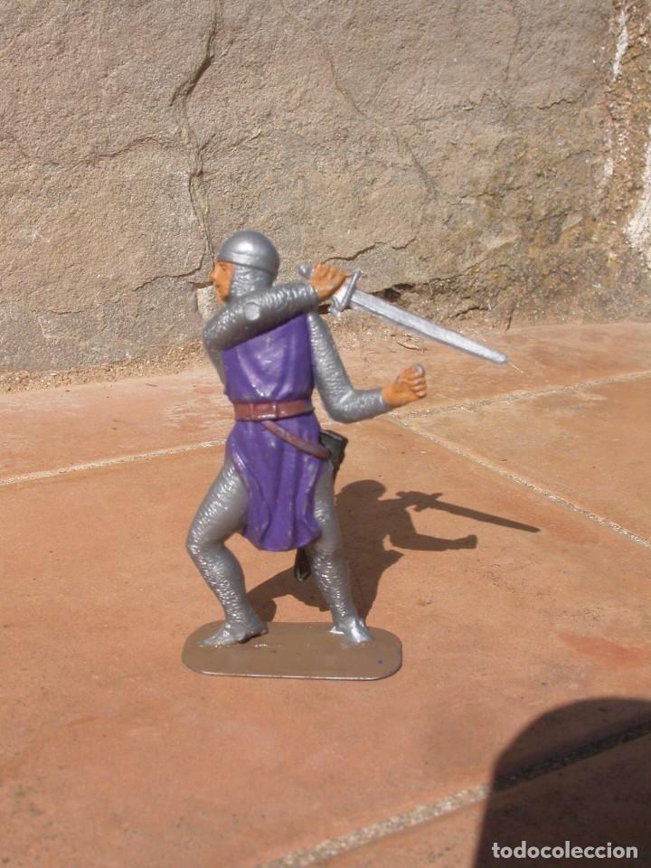 Figuras de goma y PVC: FIGURA JECSAN - Foto 1