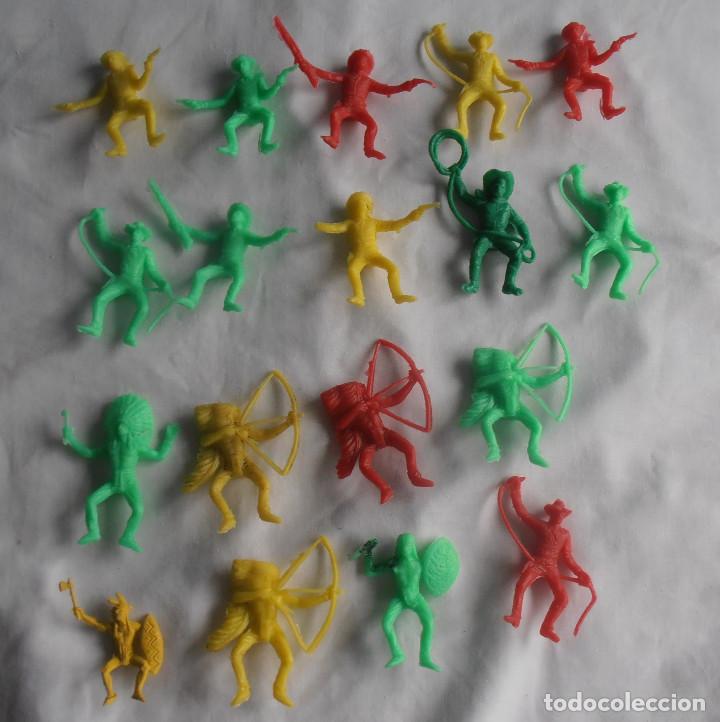 Figuras de goma y PVC: 18, FIGURAS DE INDIOS Y VAQUEROS, - Foto 1