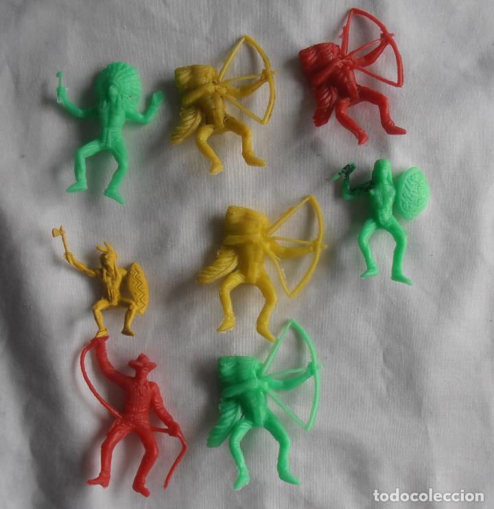 Figuras de goma y PVC: 18, FIGURAS DE INDIOS Y VAQUEROS, - Foto 3