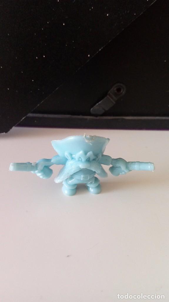 Figuras de goma y PVC: Antigua Figura Dunkin Warner. - Foto 1