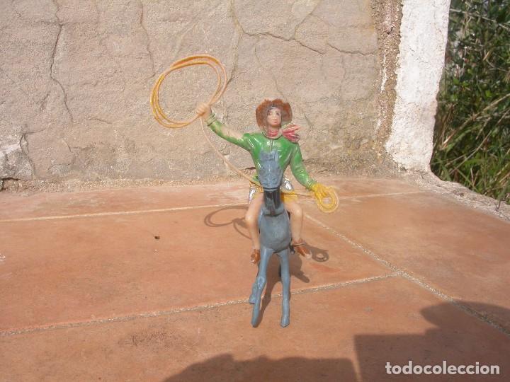 Figuras de goma y PVC: FIGURA COMANSI - Foto 1