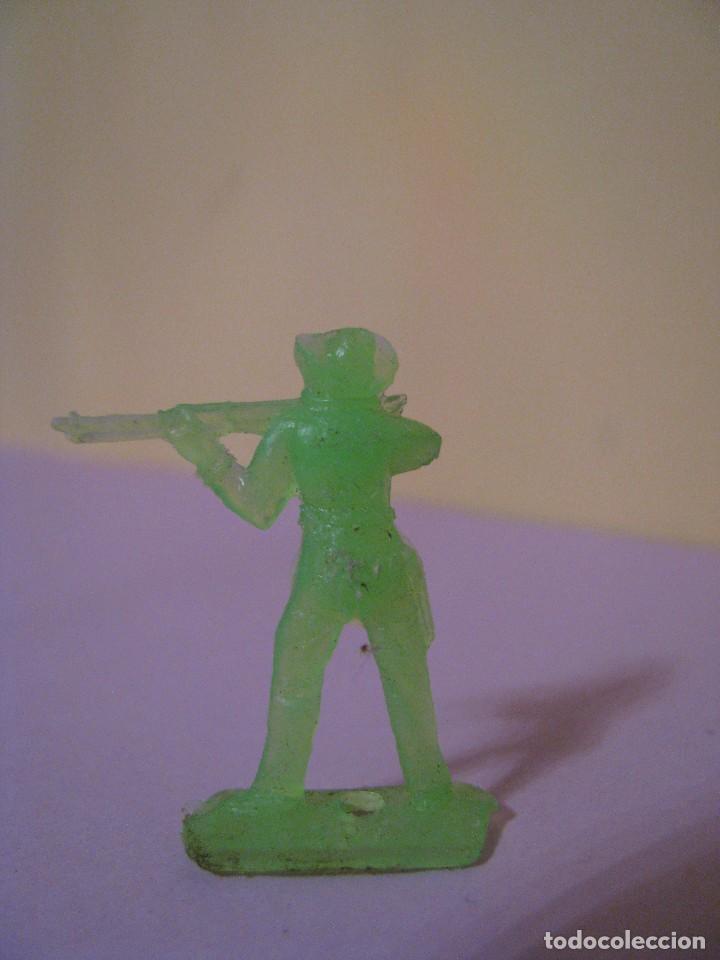 Figuras de goma y PVC: FIGURA MINIOESTE. 3,5 CM. - Foto 2