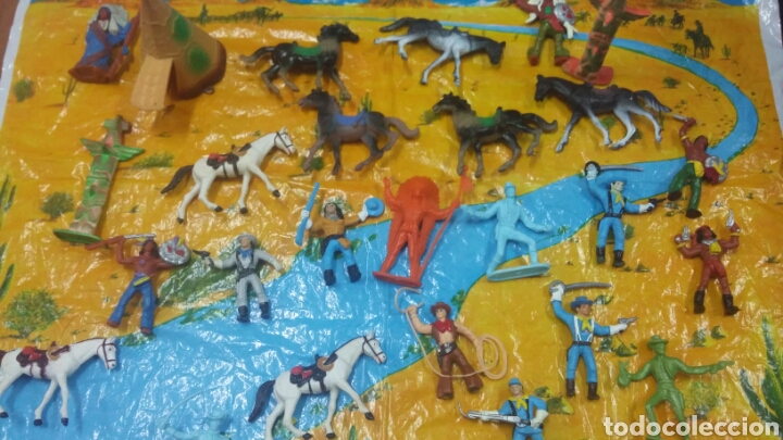 Figuras de goma y PVC: lote figuras de comansi - indios y vaqueros - car96 - Foto 1