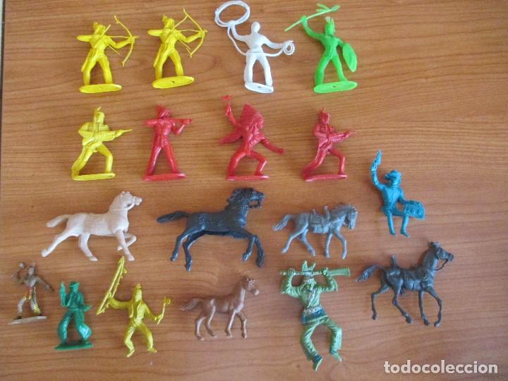 Figuras de goma y PVC: COMANSI: LOTE FIGURAS DE PVC - Foto 1