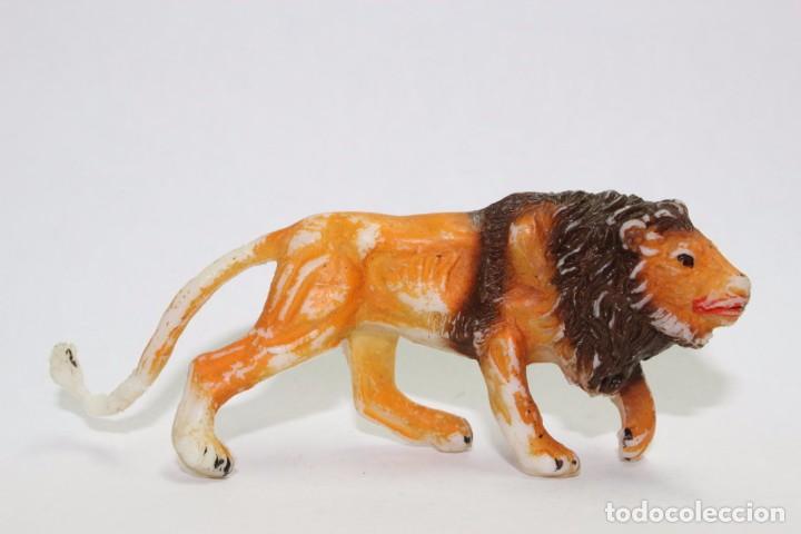 Figuras de goma y PVC: ANIMALES ZOO DE COMANSI - LEON - Foto 1