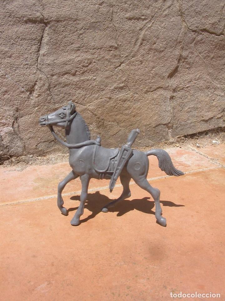 Figuras de goma y PVC: FIGURA COMANSI - Foto 1