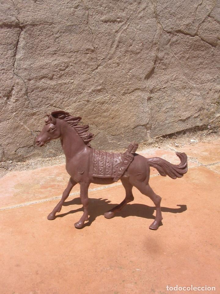 Figuras de goma y PVC: FIGURA COMANSI - Foto 1