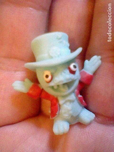 Figure di Gomma e PVC: zomling figura mu&ntilde;eco creo mago celeste zombie o similar