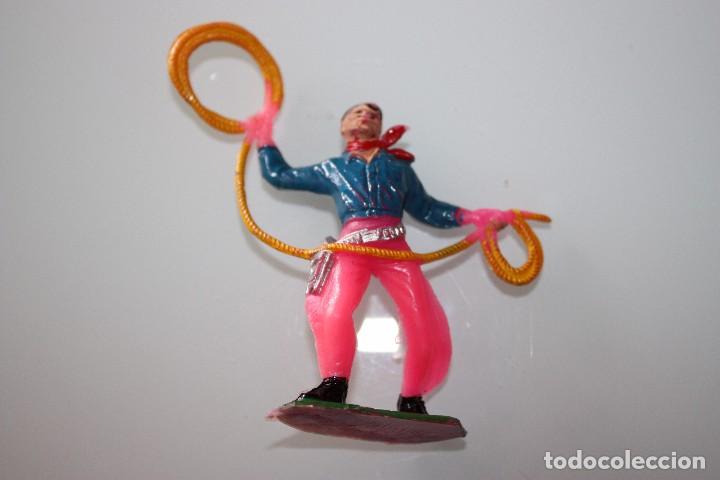 Figuras de goma y PVC: Vaquero Comansi A&ntilde;os 60 - Foto 1