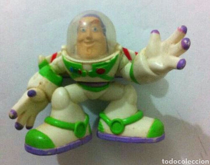Figuras de goma y PVC: FIGURA DE BUZZ LIGHTYEAR DE DISNEY - Foto 2