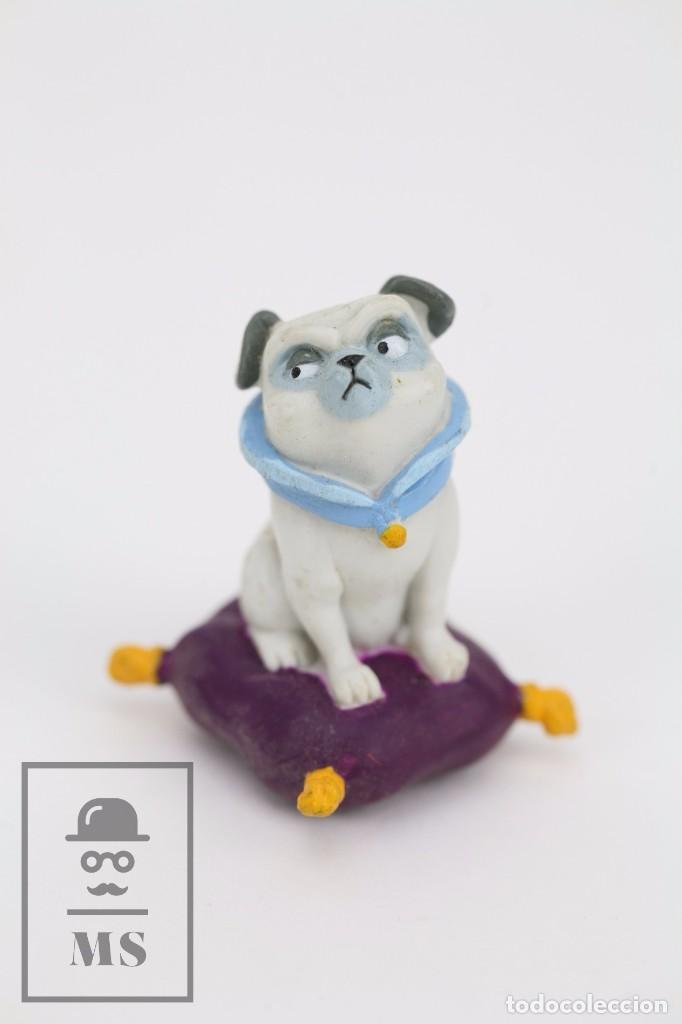 Rubber and PVC Figures: Figurita de Goma - Percy, Pocahontas - Carlino / Pug - Applause / Disney - Altura 5 cm
