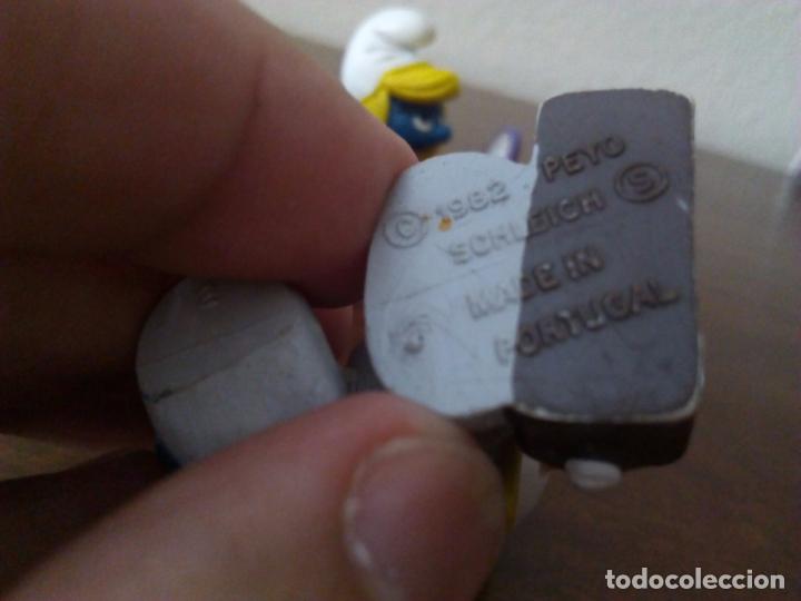 Figuras de goma y PVC: 3 Pitufos Schleich. A&ntilde;os 80. - Foto 4