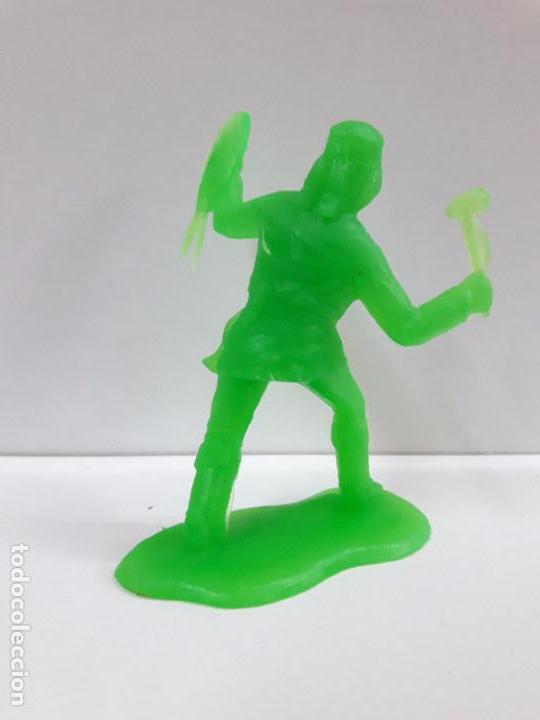 Figuras de goma y PVC: GUERRERO INDIO . EN PLASTICO MONOCOLOR - Foto 2