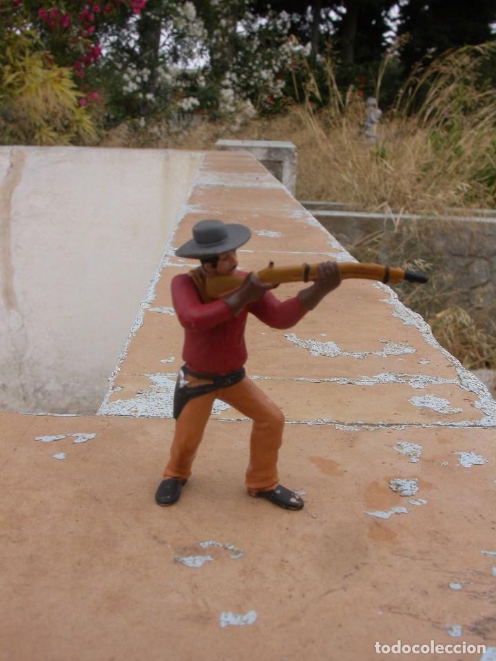 Figuras de goma y PVC: FIGURA COMANSI - Foto 1