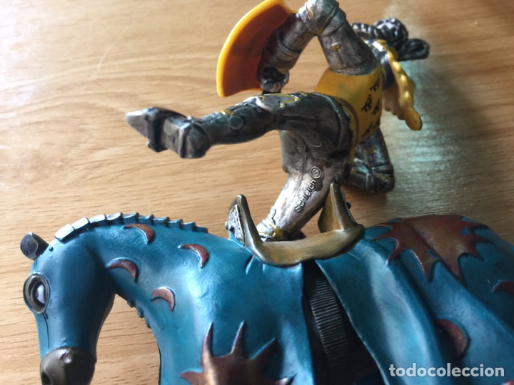 Figuras de goma y PVC: 5 CABALLEROS. 4 SON SCHELEICH. - Foto 4