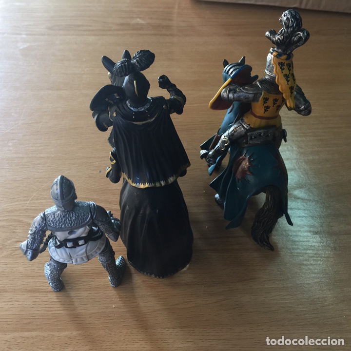 Figuras de goma y PVC: 5 CABALLEROS. 4 SON SCHELEICH. - Foto 5