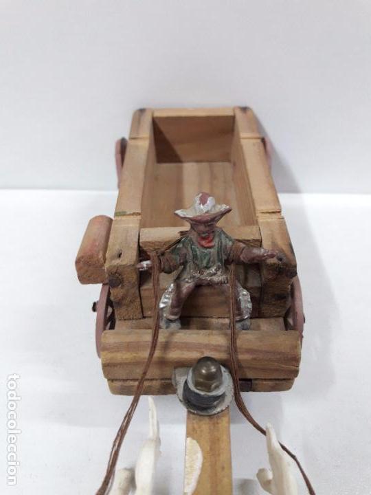 Figuras de goma y PVC: CARRETA DE MADERA CON CONDUTOR - Foto 4