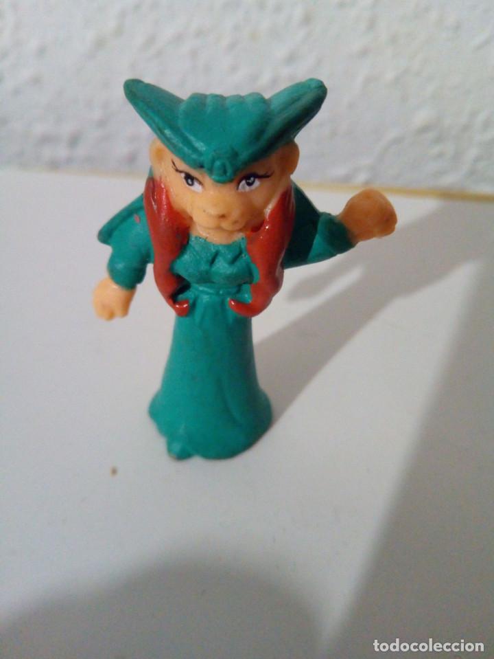 Figuras de goma y PVC: Figura pvc Sylvan Docon 1994 - Foto 1