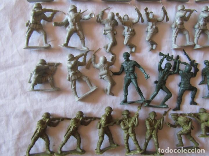 Figuras de goma y PVC: 64 soldaditos de pl&aacute;stico - Foto 7