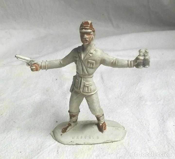 Figuras de goma y PVC: Oficial ejercito Japones de Comansi - Foto 1