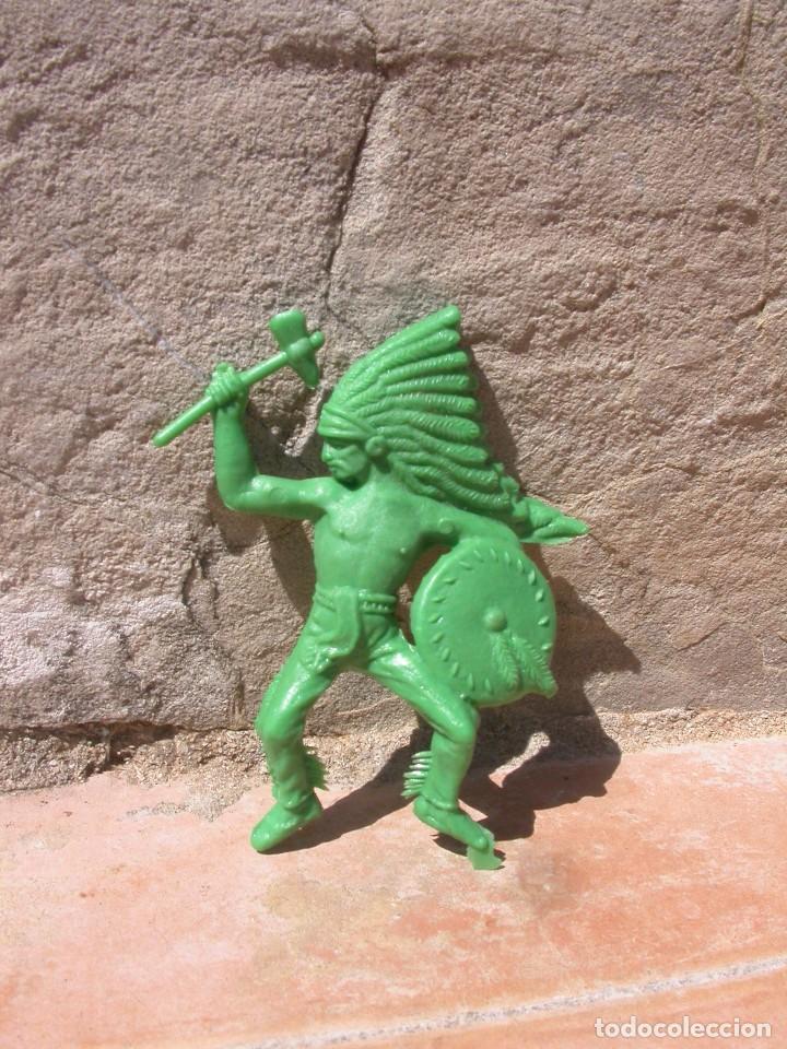 Figuras de goma y PVC: FIGURA PECH - Foto 1