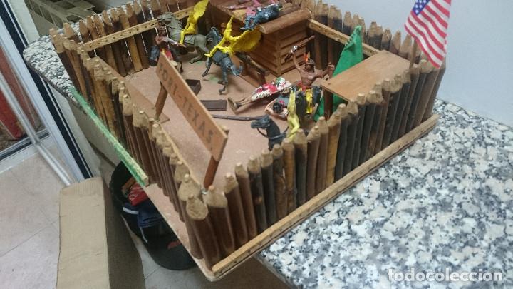 Figuras de goma y PVC: ANTIGUO FORT TEXAS DE MADERA CON ACCESORIOS - Foto 6