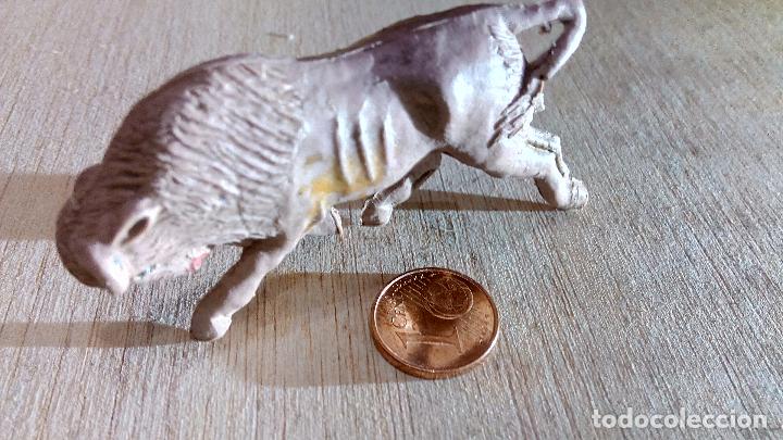 Figuras de goma y PVC: Comansi, figura pl&aacute;stico bisonte - Foto 1
