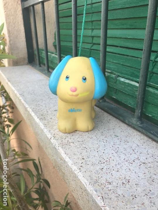 Figuras de goma y PVC: Chicco, perrito, goma - Foto 1