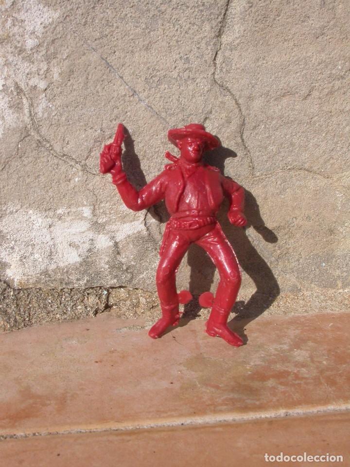 Figuras de goma y PVC: FIGURA PECH - Foto 1