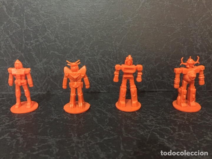 Figuras de goma y PVC: Mini Robots Transformers Plastico Antiguos Usados - Foto 1