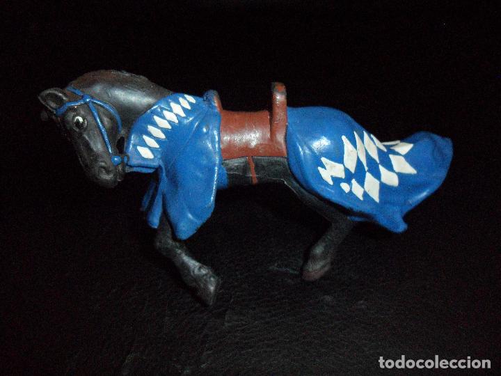Figuras de goma y PVC: CABALLO MEDIEVAL - FIGURA PVC - MARCA: BULLY - Foto 1