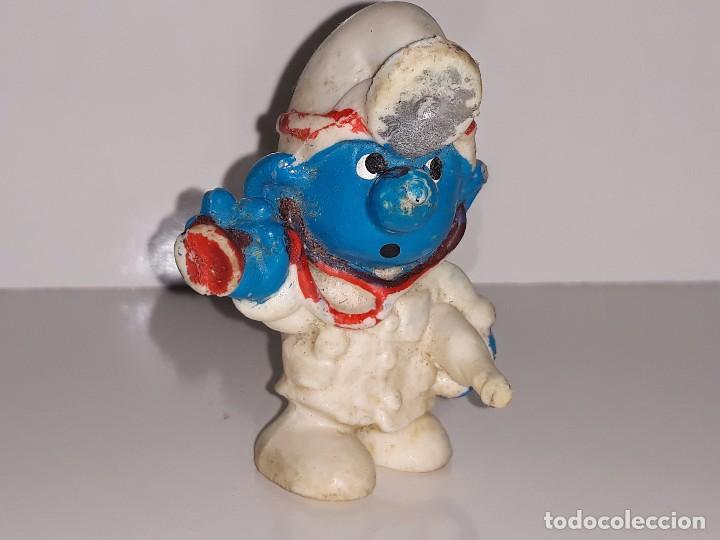 Figuras de Goma y PVC: ANTIGUA FIGURA DE GOMA PITUFO MEDICO PITUFOS SMURFS - A&Ntilde;OS 80 SIN MARCA