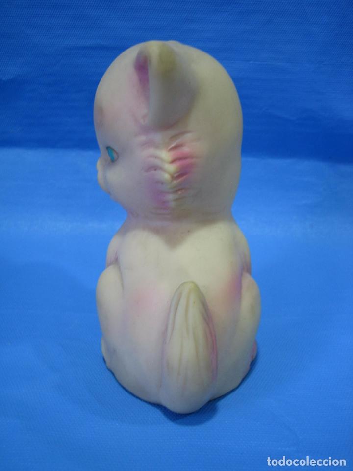 Figuras de goma y PVC: Gata de goma Miden 12 cm - Foto 2