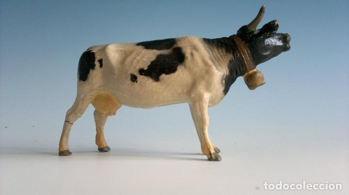 Figuras de goma y PVC: VACA MUGIENDO LINEOL 1950 - Foto 2