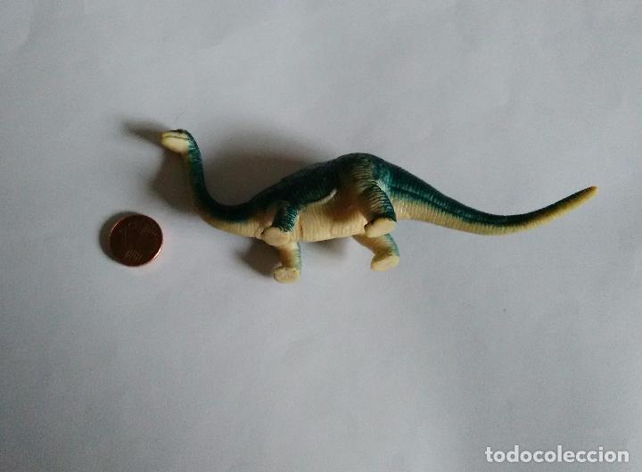 Figuras de goma y PVC: Figurita de pl&aacute;stico de los dinosaurios - Foto 1