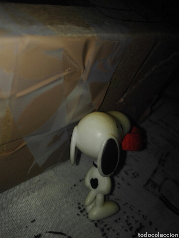 Figuras de goma y PVC: Figura de Snoopy - bullyland - Foto 3