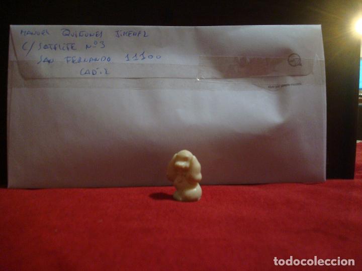 Figuras de goma y PVC: DUNKIN PHOSKITOS DANONE PERRO COLOR BLANCO - Foto 1